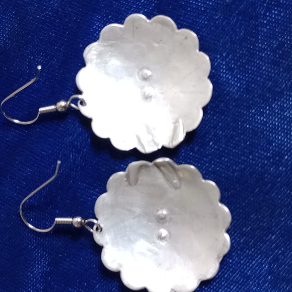 Vintage Sterling Silver Tribal Design Concho Dangle Earrings - Picture 4 of 15